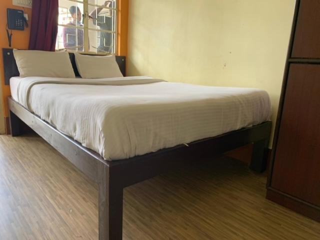 Sweet Home Guest House 실롱 외부 사진